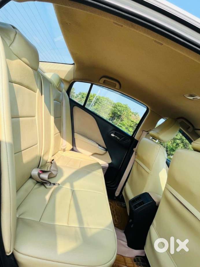 Honda City I-vtec V, 2015, Petrol