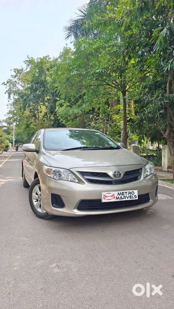 Toyota Corolla Altis 2010-2013 1.8 J, 2011, Diesel