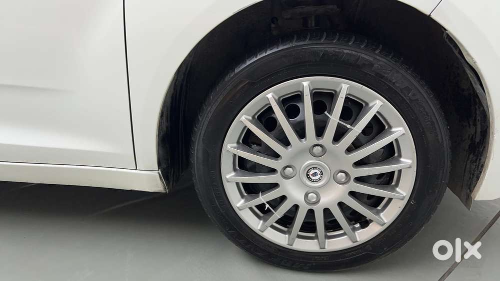 Tata Altroz 1.2 Xt, 2022, Petrol