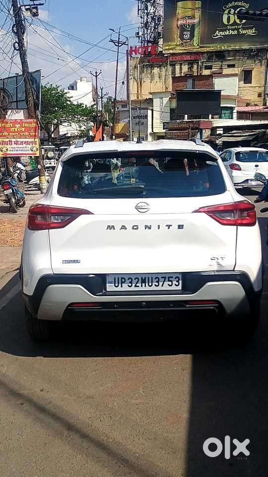 Nissan Magnite 1.0 Xv Executive Turbo Cvt, 2022, Petrol