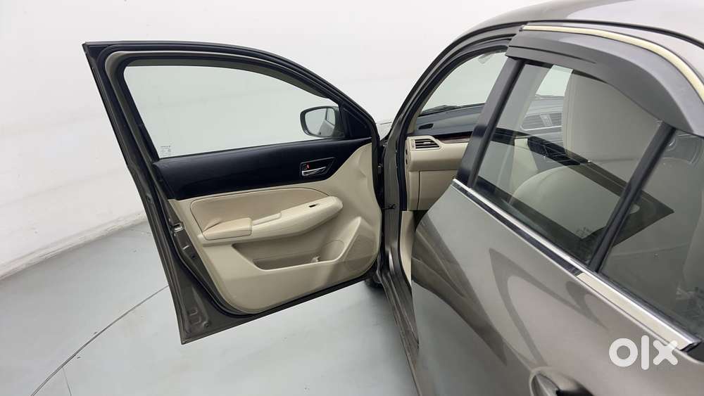 Maruti Suzuki Dzire 1.2 Vxi, 2017, Petrol
