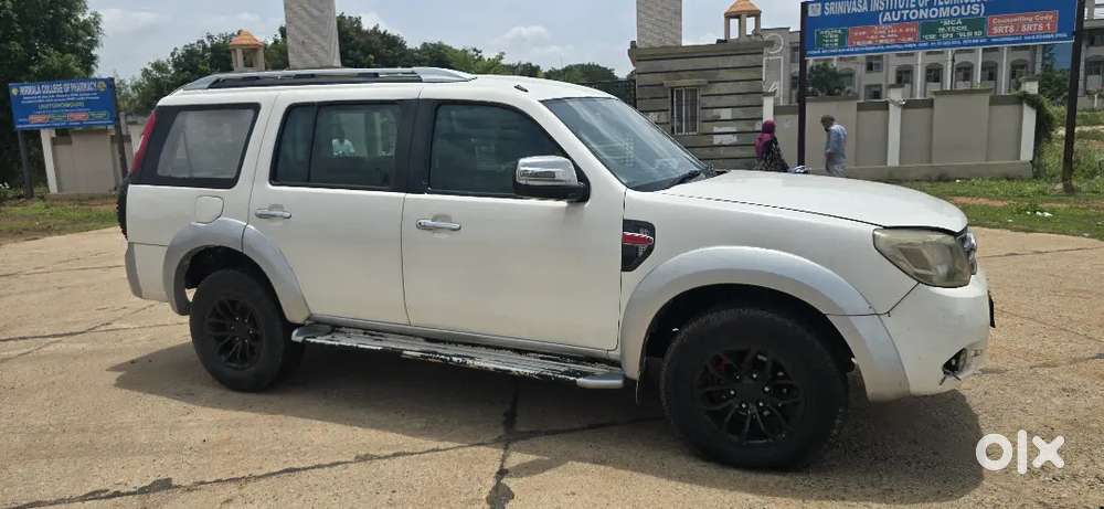 Ford Endeavour 2.5 2015 4×2