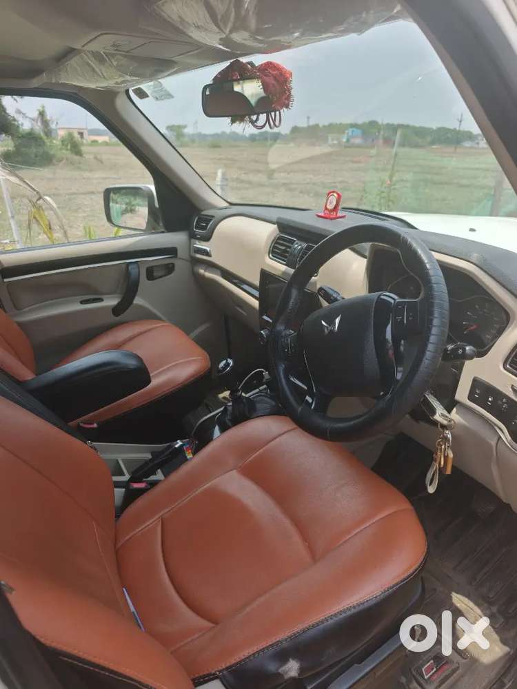 Scorpio S11 Top Model