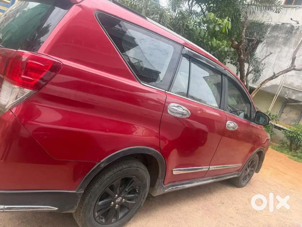 Toyota Innova Crysta 2017 Year