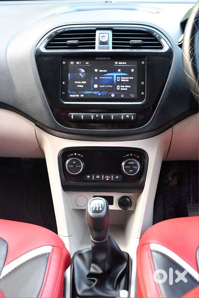 Tata Tiago, 2024, Petrol