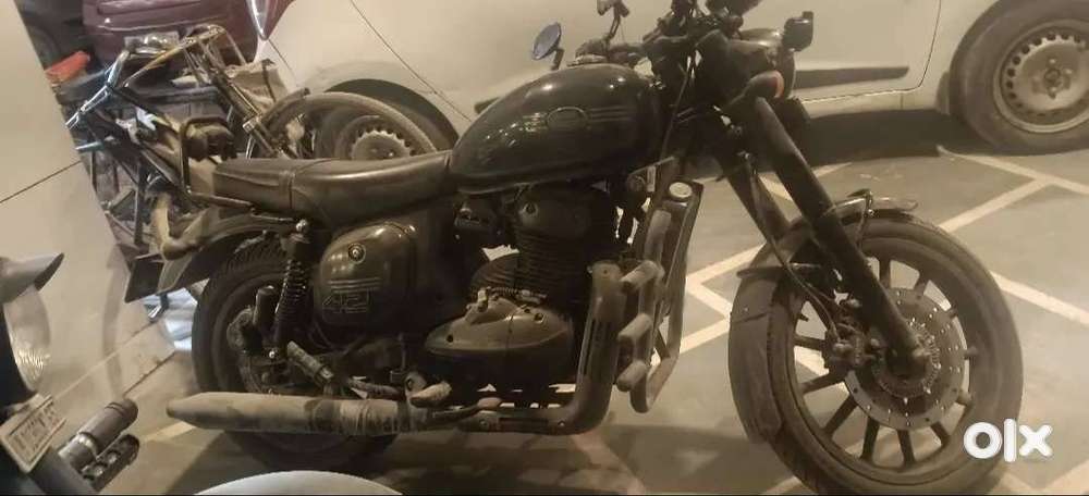 2023 Jawa 42 Petrol Bike