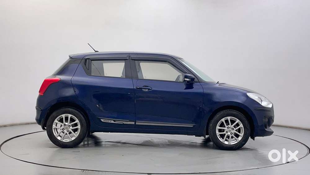 Maruti Suzuki Swift 1.3 Zxi, 2021, Petrol