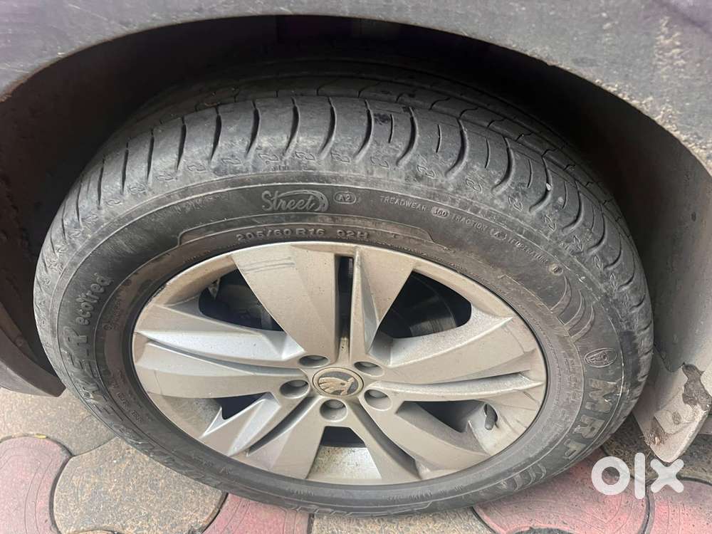 Skoda Kushaq 1.0 Tsi Ambition, 2023, Petrol