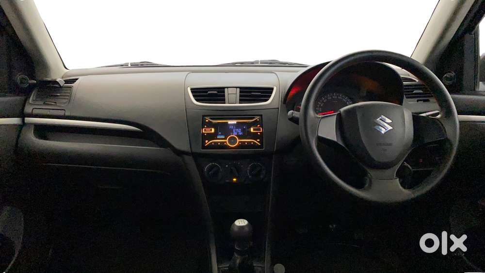 Maruti Suzuki Swift 1.2 Lxi (o), 2017, Petrol