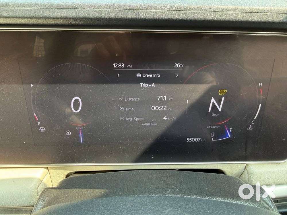 Mahindra Xuv700 2.0 Ax 7 Petrol Mt Str, 2022, Petrol