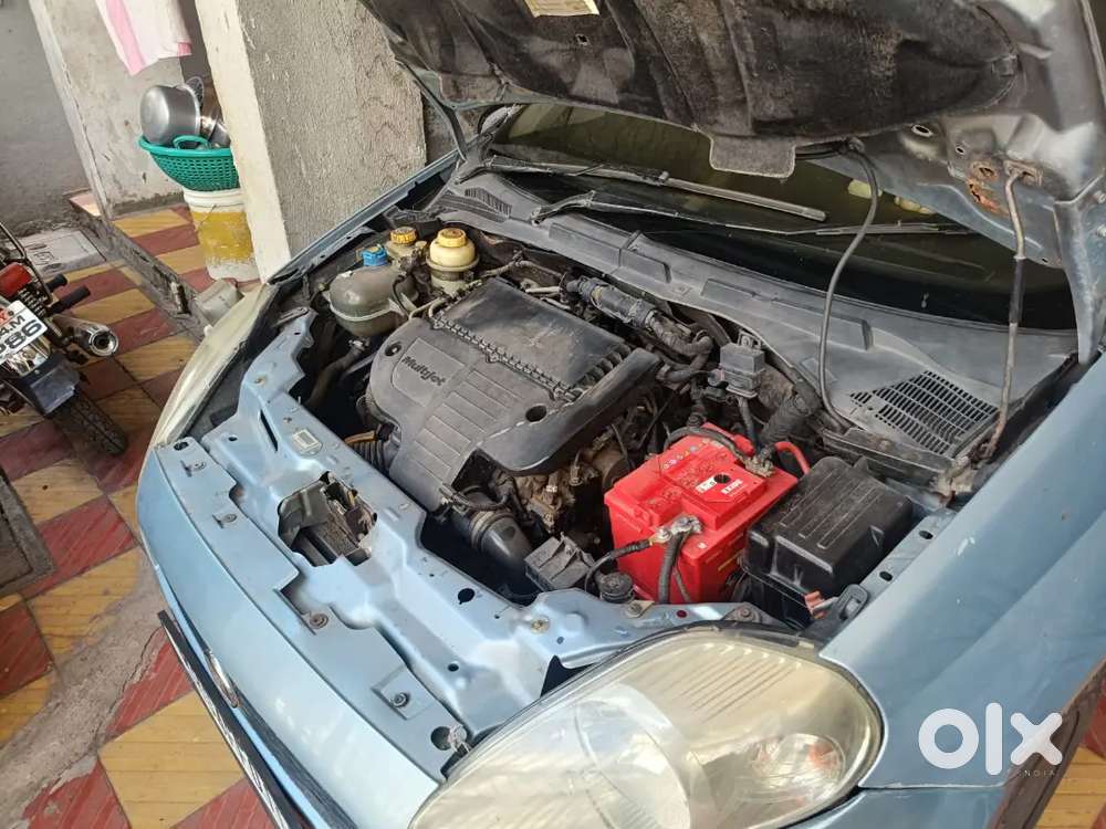 Fiat Grande Punto 2014 Diesel 80000 Km Driven