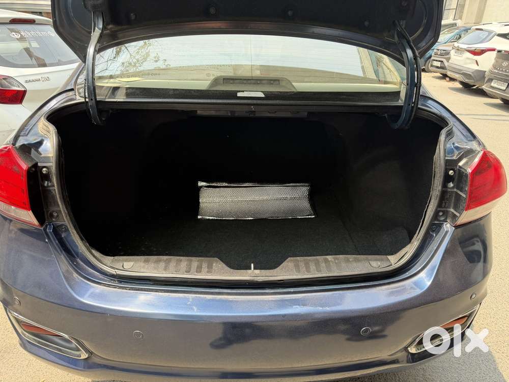 Maruti Suzuki Ciaz 1.5 Alpha Shvs Amt, 2019, Petrol