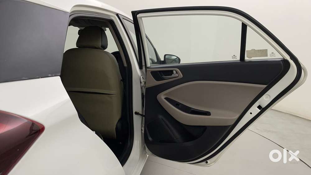 Hyundai Elite I20 Asta Option, 2015, Petrol