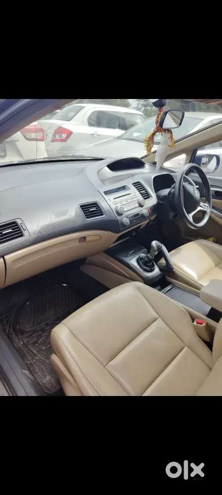 Honda Civic 2011 Petrol 98000 Km Driven