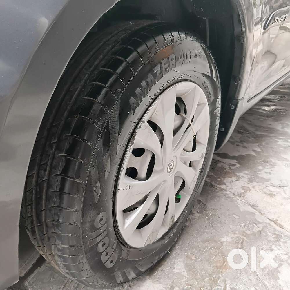 Maruti Suzuki Swift Vxi + Manual, 2015, Petrol