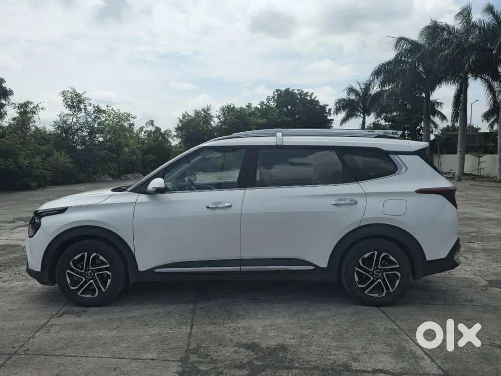 Kia Carens 2024 Diesel Well Maintained