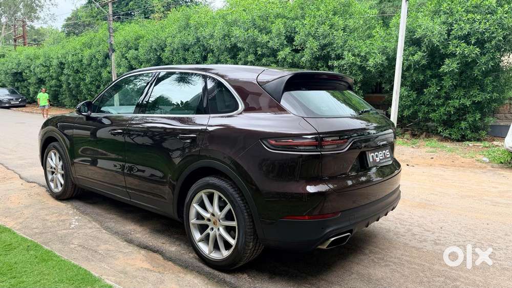 Porsche Cayenne V6 Tiptronic, 2022, Petrol