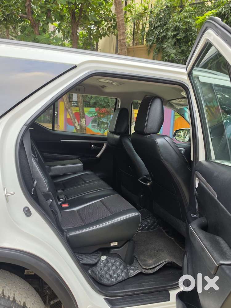 Toyota Fortuner 4x2 Mt 2.8 Diesel, 2023, Diesel