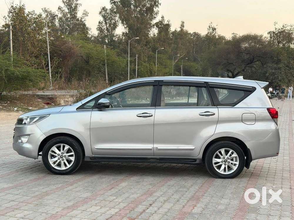 Toyota Innova Crysta 2.4 Gx Mt, 2019, Diesel