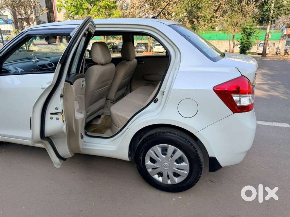 Maruti Suzuki Swift Dzire 1.2 Vxi Bsiv, 2012, Petrol