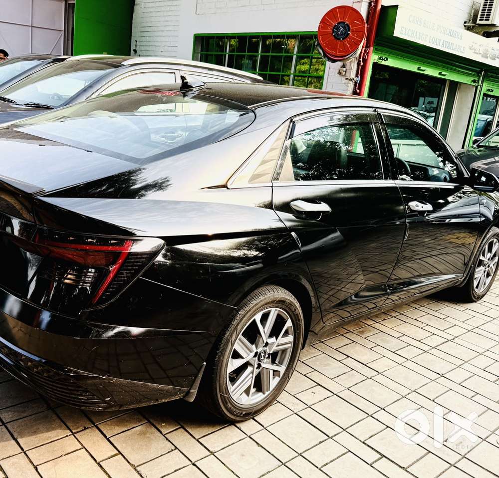 Hyundai Verna Sx(o) Petrol At, 2023, Petrol