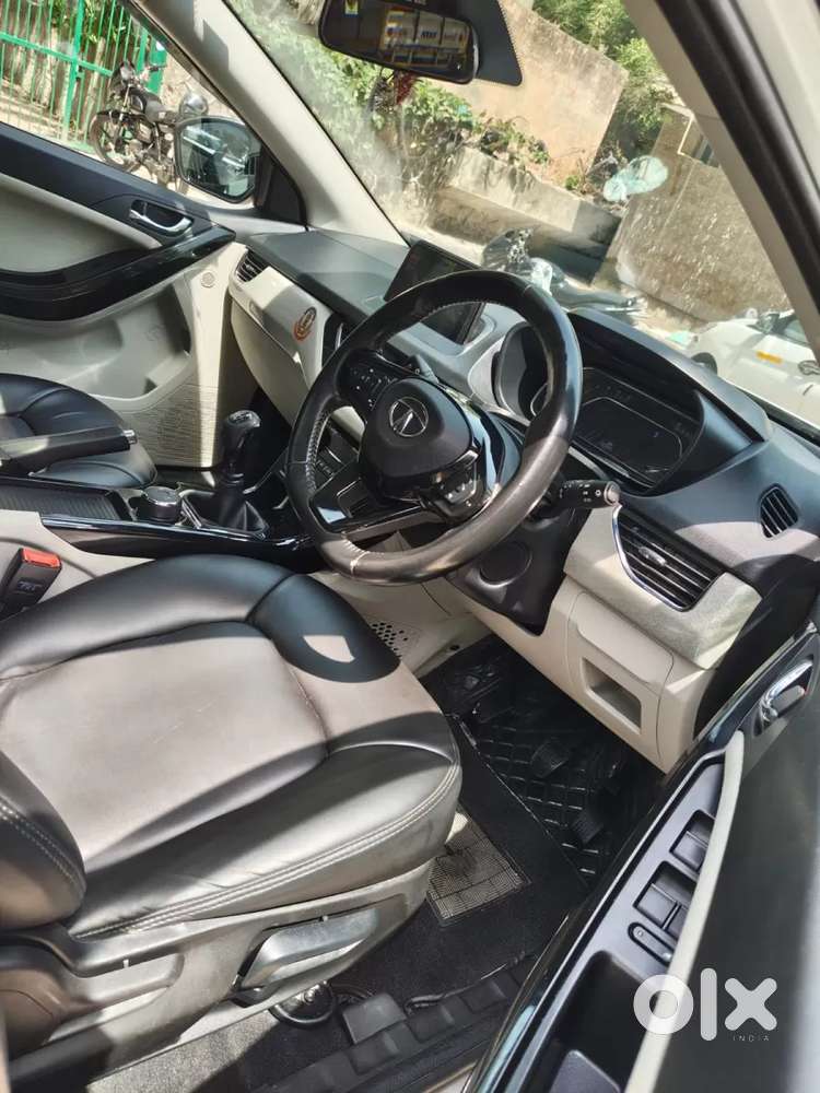 Tata Nexon 1.2 Revotron Xz Plus Hs Dark Edition, 2022, Petrol