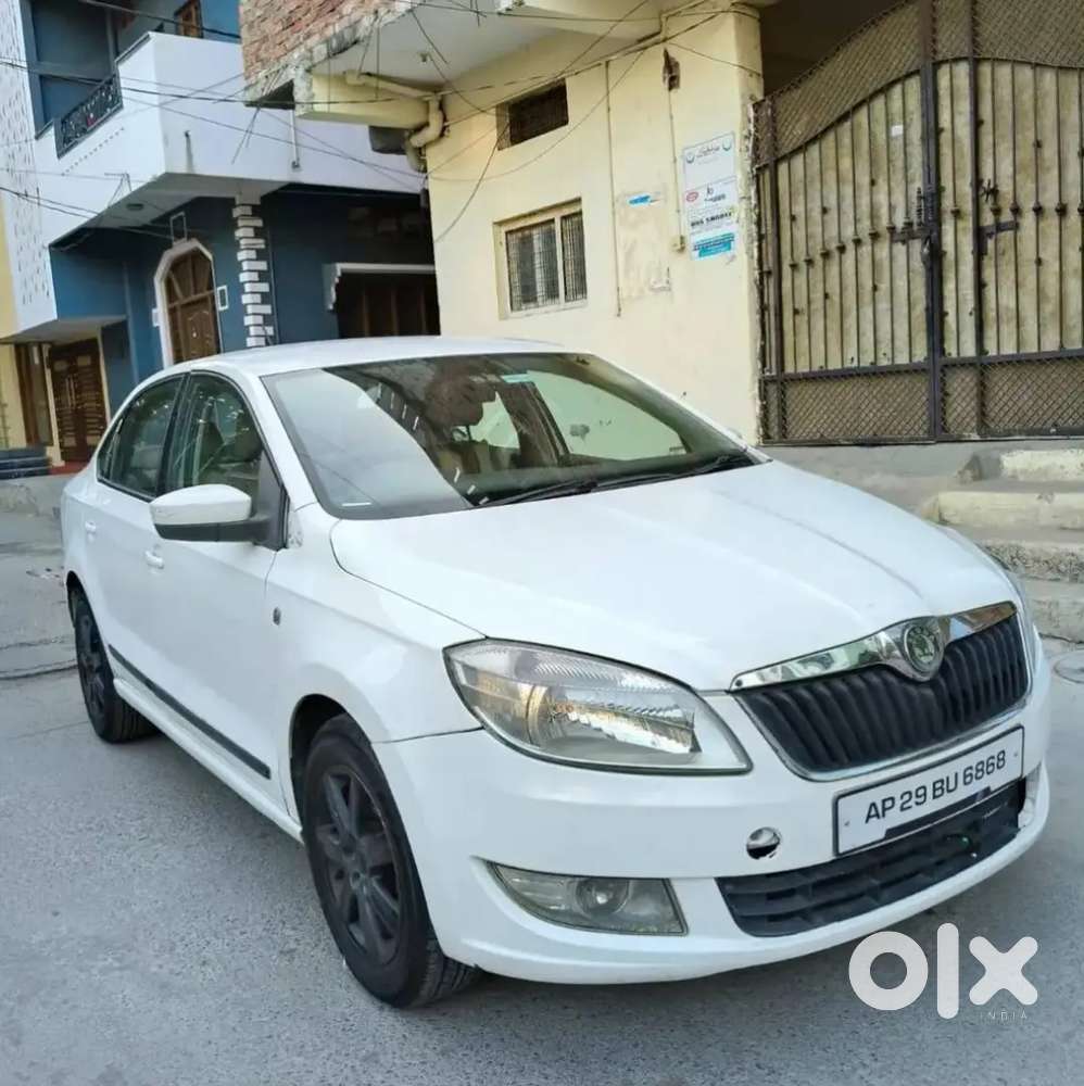 Skoda Rapid 2013 Diesel 75000 Km Driven