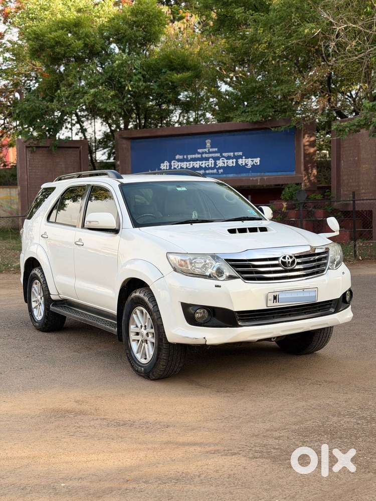 Toyota Fortuner 2011-2016 4x4 Mt, 2014, Diesel