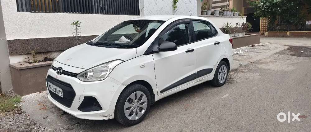 Hyundai Xcent December 2015 Diesel Manual
