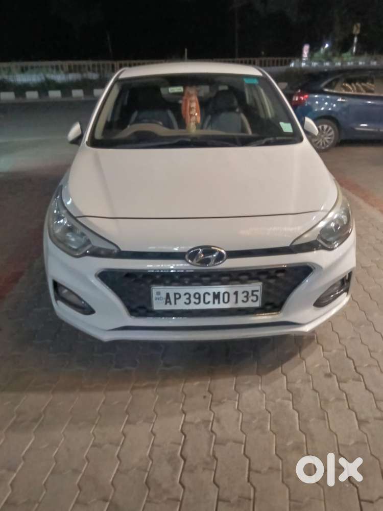 Hyundai New I20 1.2 Asta (o) Mt, 2017, Petrol