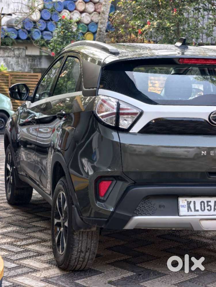 Tata Nexon 1.2 Revotron Xz Plus, 2021, Petrol