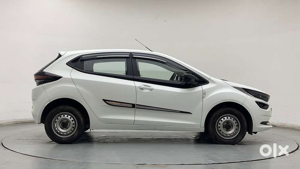 Tata Altroz 1.2 Xe Rhytm Petrol, 2021, Petrol