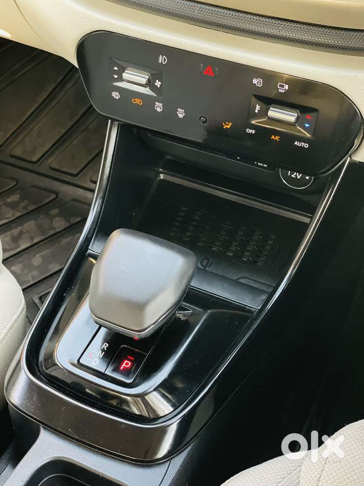 Tata Altroz Creative S, 2025, Petrol