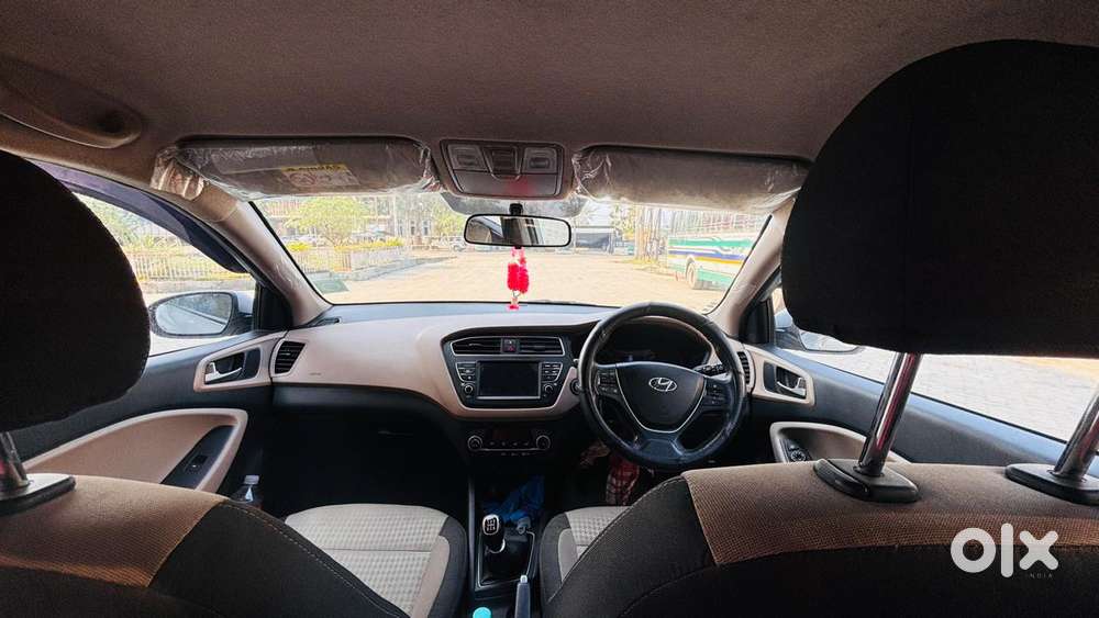 Hyundai I20 Asta (o) 1.2 Mt, 2019, Petrol