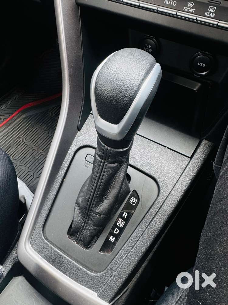 Maruti Suzuki Brezza 1.5 Vxi At Smart Hybrid, 2025, Petrol