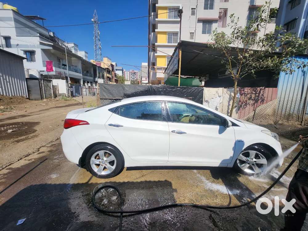 Hyundai New Elantra 2013