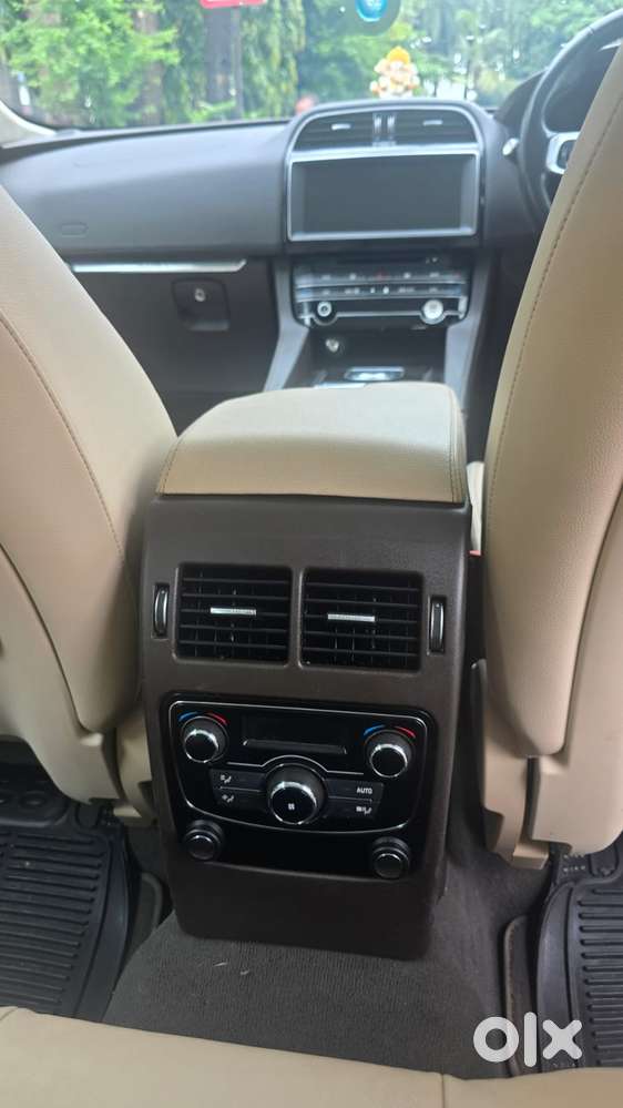 Jaguar F-pace Prestige 2.0 Awd, 2021, Petrol