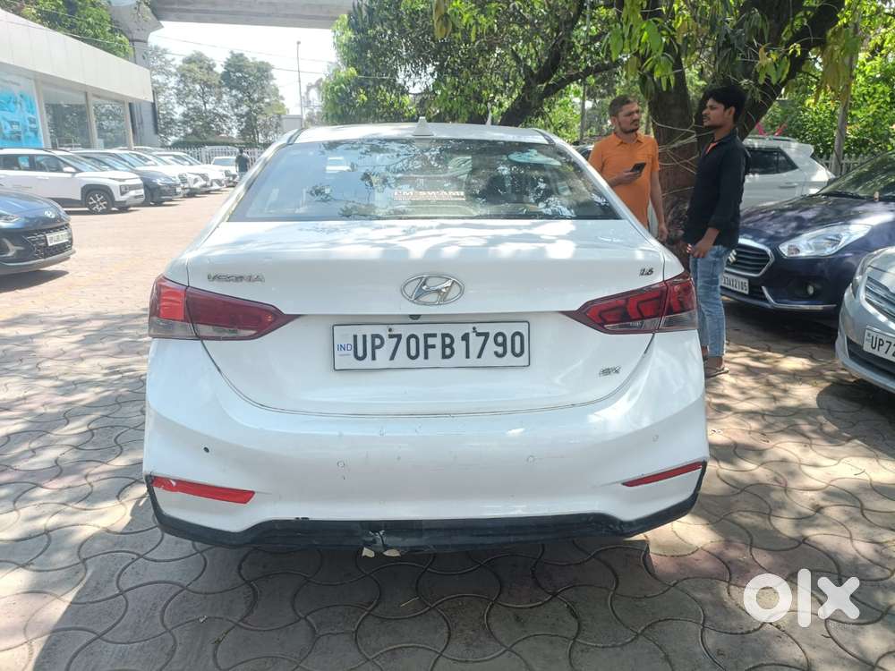 Hyundai Verna 1.6 Vtvt, 2019, Petrol