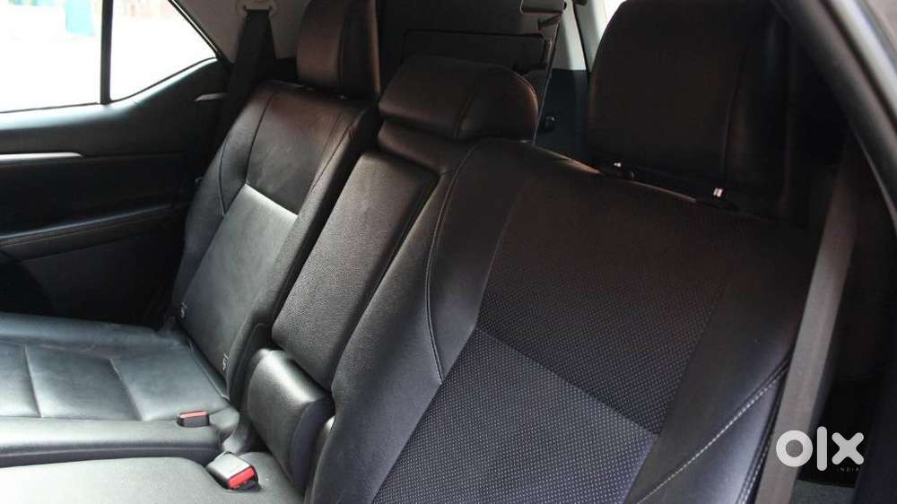 Toyota Fortuner Legender 4x2 At 2.8, 2023, Diesel