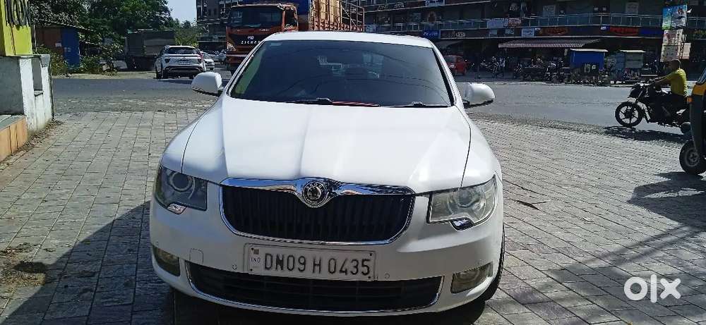 Skoda Superb 2012 Petrol Well Maintained