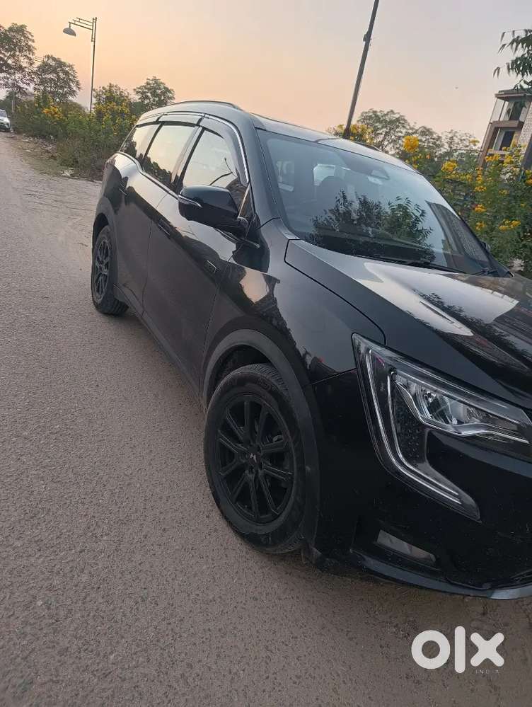 Mahindra Xuv700 Ax7l Petrol 2025