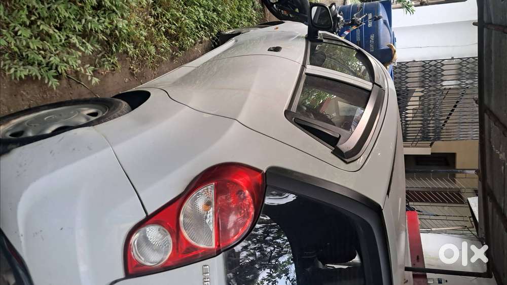 Chevrolet Beat Petrol 2015