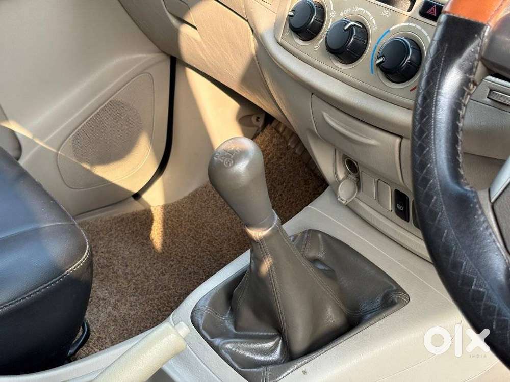 Toyota Innova 2.5 Gx 7 Str Bs-iii, 2012, Diesel