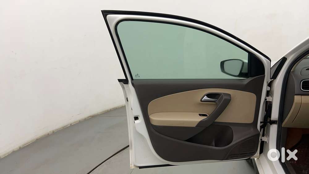 Volkswagen Vento Petrol Highline At, 2020, Petrol