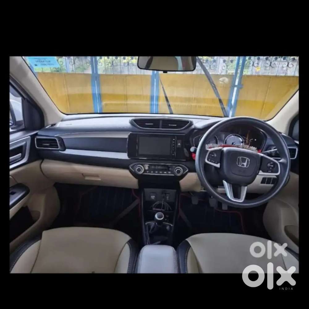 Honda Amaze 2025 Petrol 10000 Km Driven
