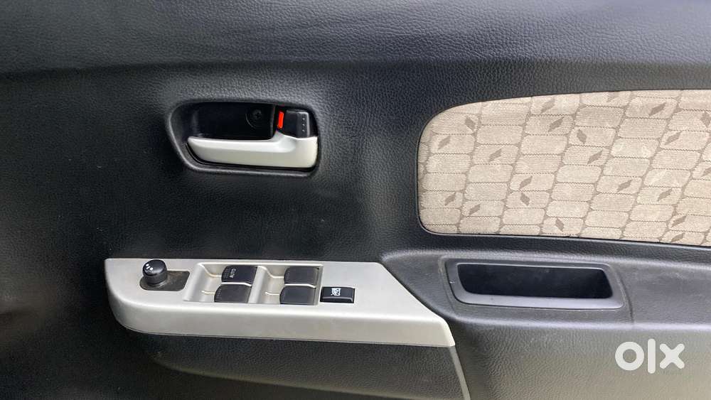 Maruti Suzuki Wagon R Vxi Amt, 2016, Petrol