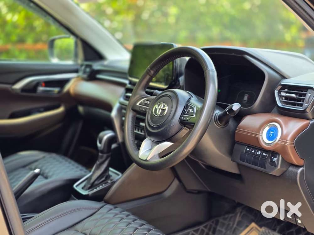 Toyota Urban Cruiser Hyryder 1.5 G Hybrid, 2025, Petrol