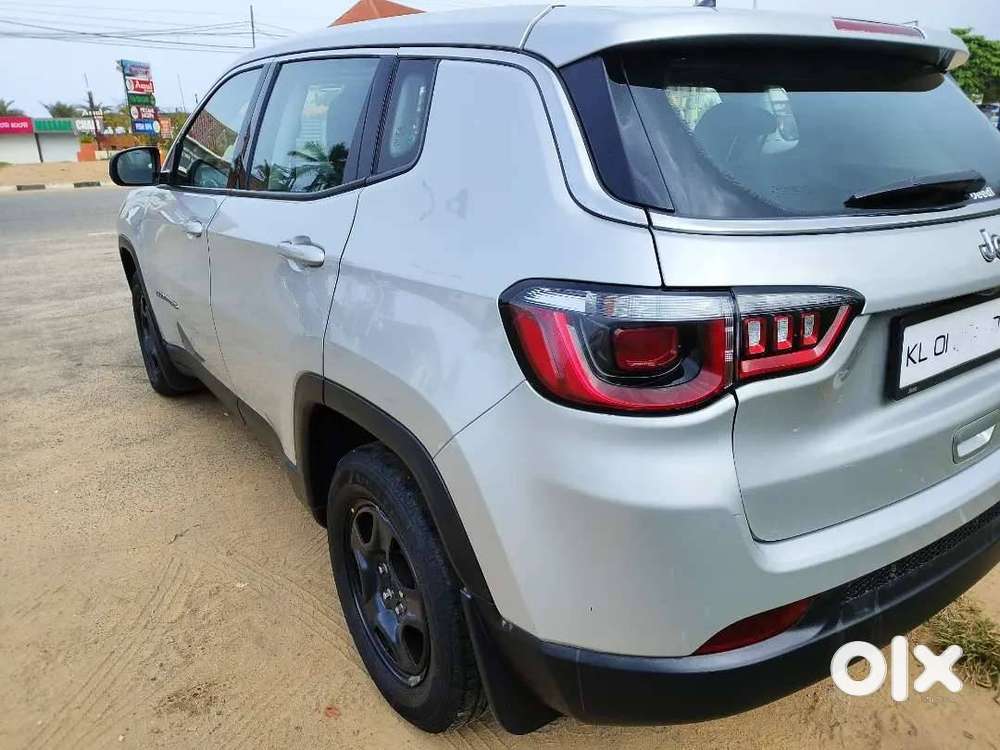 Jeep Compass 2018 Petrol 25000 Km, Well Maintained