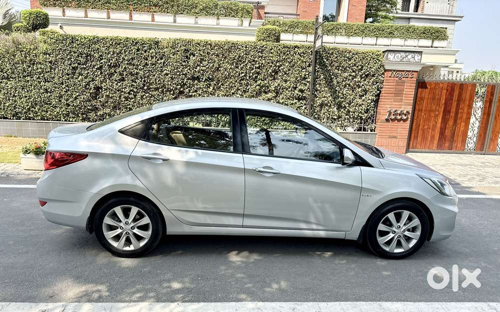 Hyundai Fluidic Verna 1.6 Vtvt Sx, 2012, Petrol