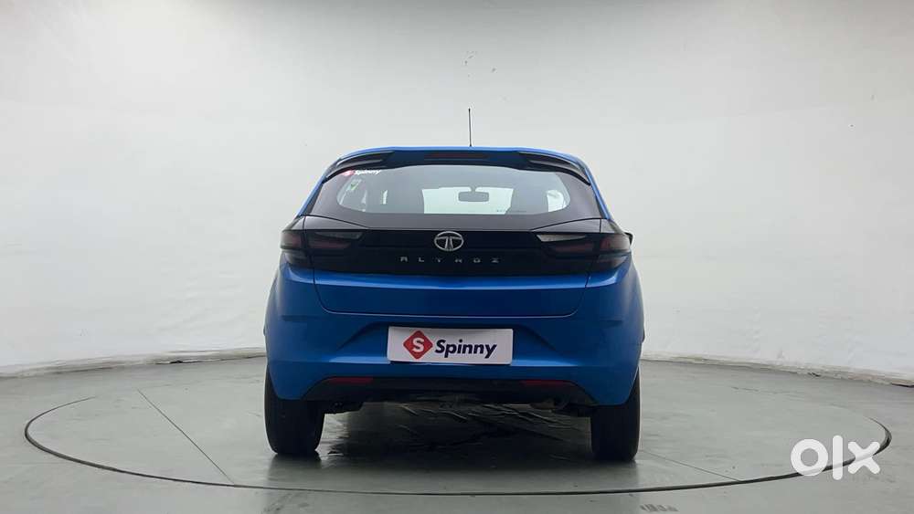Tata Altroz 1.2 Xm Plus, 2022, Petrol